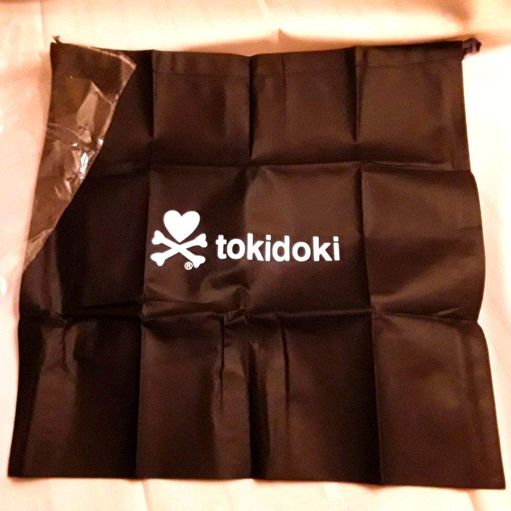 New Tokidoki Dustcover